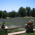 ファームステイ Agriturismo Il Roccolo