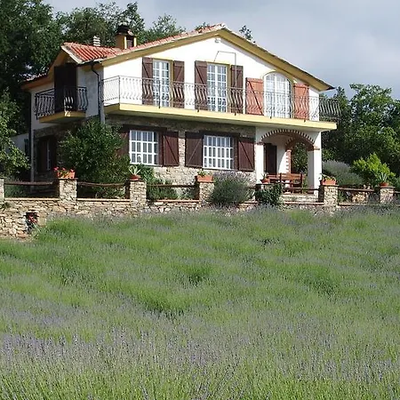 ファームステイ Agriturismo Il Roccolo
